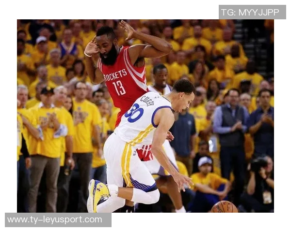 太阳本赛季开局表现略逊于上赛季前13场战绩对比引人关注