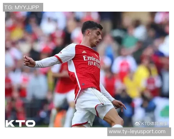 德里克怀特半场表现低迷仅得2分赛季状态引发球迷热议