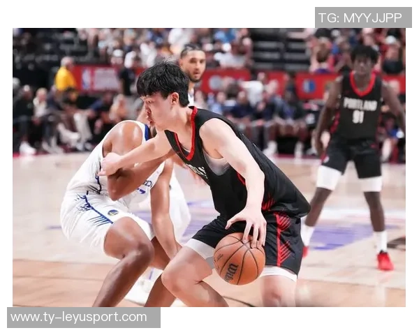 杨瀚森谈职业生涯选择：五分钟体验不如发展联盟三十分钟的实战锻炼