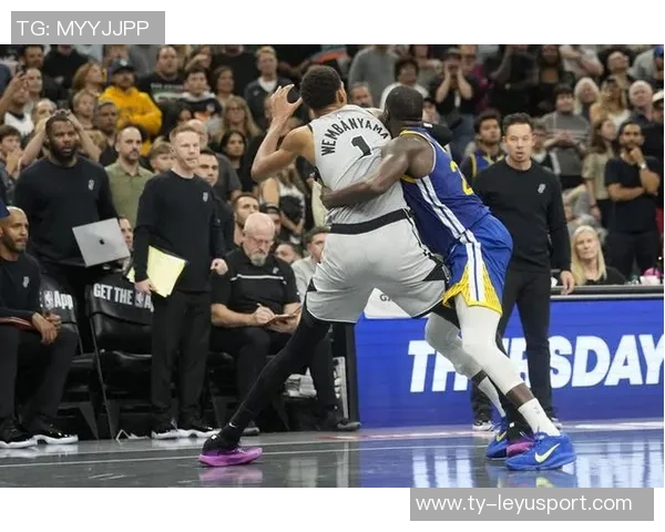 科尔强调防守策略通过大个子限制小卡的出手机会