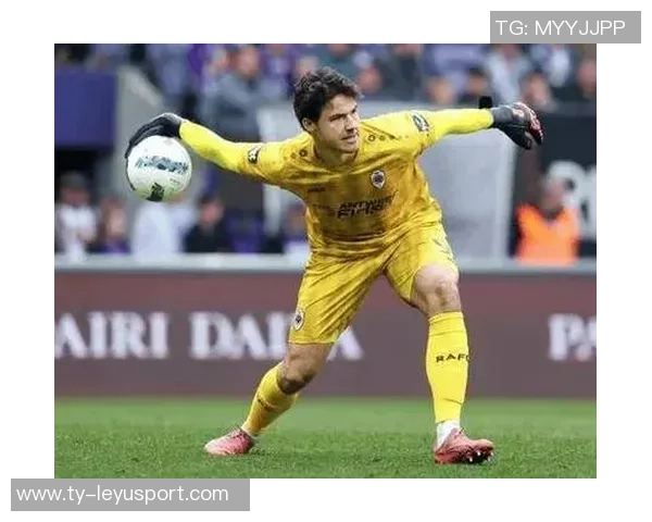 深度剖析拉门斯的门将之路：无可挑剔的表现与稳定性分析